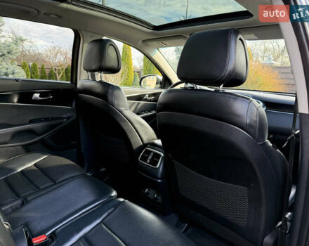 Серый Киа Соренто, объемом двигателя 2.2 л и пробегом 192 тыс. км за 18200 $, фото 36 на Automoto.ua