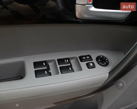 Серый Киа Соренто, объемом двигателя 2.4 л и пробегом 77 тыс. км за 12900 $, фото 12 на Automoto.ua