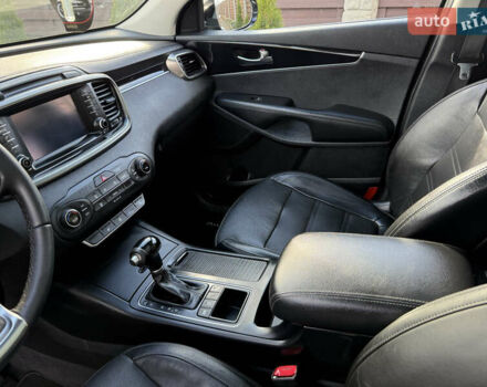 Серый Киа Соренто, объемом двигателя 2.2 л и пробегом 192 тыс. км за 18200 $, фото 50 на Automoto.ua