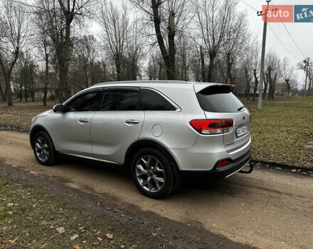 Сірий Кіа Соренто, об'ємом двигуна 2 л та пробігом 178 тис. км за 20500 $, фото 3 на Automoto.ua