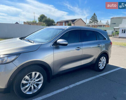 Сірий Кіа Соренто, об'ємом двигуна 2.36 л та пробігом 118 тис. км за 13900 $, фото 2 на Automoto.ua