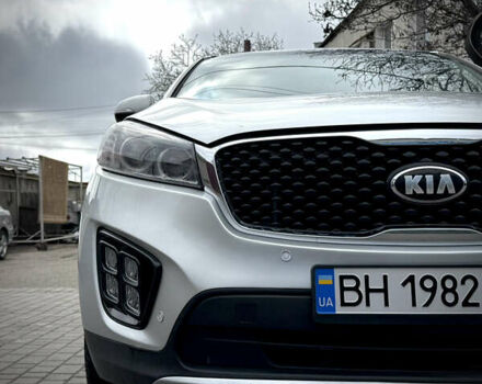 Серый Киа Соренто, объемом двигателя 2.36 л и пробегом 208 тыс. км за 14500 $, фото 2 на Automoto.ua