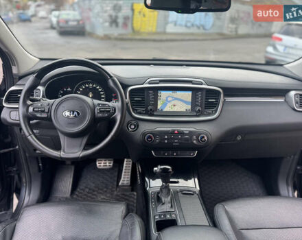 Сірий Кіа Соренто, об'ємом двигуна 2.2 л та пробігом 207 тис. км за 18800 $, фото 16 на Automoto.ua