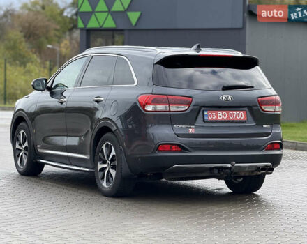 Киа Соренто 2015 в Луцке на Automoto.ua Серый Киа Соренто, объемом двигателя 2 л и пробегом 238 тыс. км за 17700 $, фото 10 на Automoto.ua