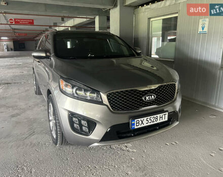 Киа Соренто 2015 в Хмельницком на Automoto.ua Серый Киа Соренто, объемом двигателя 3.34 л и пробегом 143 тыс. км за 19000 $, фото 11 на Automoto.ua