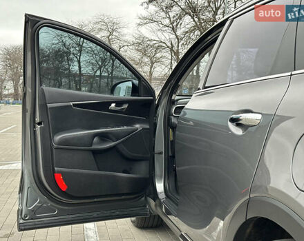Сірий Кіа Соренто, об'ємом двигуна 2.2 л та пробігом 180 тис. км за 18500 $, фото 61 на Automoto.ua