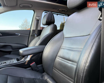 Сірий Кіа Соренто, об'ємом двигуна 2.2 л та пробігом 223 тис. км за 20750 $, фото 48 на Automoto.ua