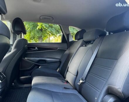 Серый Киа Соренто, объемом двигателя 2.4 л и пробегом 157 тыс. км за 14440 $, фото 20 на Automoto.ua