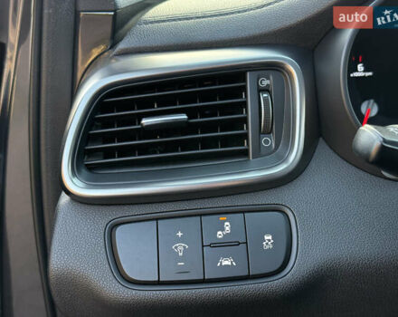 Сірий Кіа Соренто, об'ємом двигуна 2.2 л та пробігом 223 тис. км за 20750 $, фото 59 на Automoto.ua