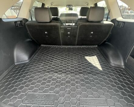 Серый Киа Соренто, объемом двигателя 2.4 л и пробегом 133 тыс. км за 14500 $, фото 21 на Automoto.ua