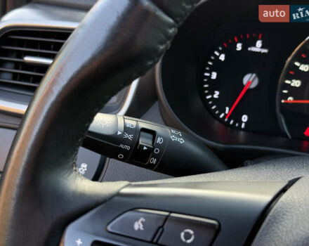 Сірий Кіа Соренто, об'ємом двигуна 2.2 л та пробігом 223 тис. км за 20750 $, фото 57 на Automoto.ua