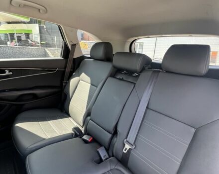 Серый Киа Соренто, объемом двигателя 2.4 л и пробегом 133 тыс. км за 14500 $, фото 19 на Automoto.ua