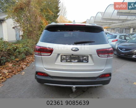 Серый Киа Соренто, объемом двигателя 2.2 л и пробегом 171 тыс. км за 22499 $, фото 5 на Automoto.ua
