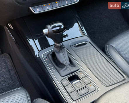 Сірий Кіа Соренто, об'ємом двигуна 2.2 л та пробігом 223 тис. км за 20750 $, фото 70 на Automoto.ua