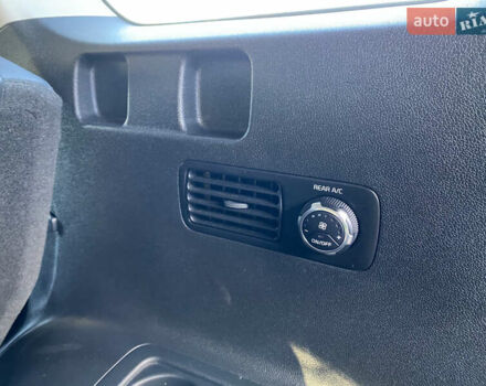 Серый Киа Соренто, объемом двигателя 3.34 л и пробегом 115 тыс. км за 15250 $, фото 16 на Automoto.ua