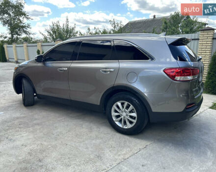 Серый Киа Соренто, объемом двигателя 2.36 л и пробегом 188 тыс. км за 14999 $, фото 9 на Automoto.ua