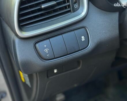 Серый Киа Соренто, объемом двигателя 2.4 л и пробегом 157 тыс. км за 14440 $, фото 15 на Automoto.ua