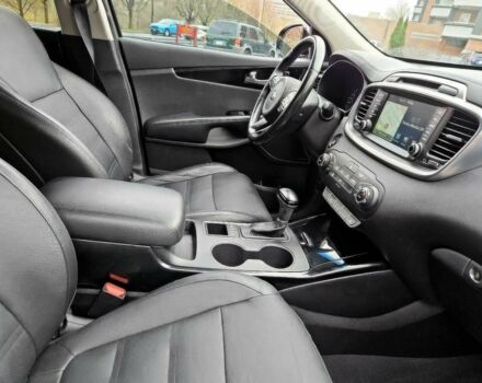Киа Соренто 2016 в Кривом Роге на Automoto.ua Серый Киа Соренто, объемом двигателя 3.3 л и пробегом 79 тыс. км за 3500 $, фото 8 на Automoto.ua