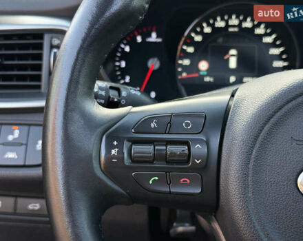 Сірий Кіа Соренто, об'ємом двигуна 2.2 л та пробігом 223 тис. км за 20750 $, фото 56 на Automoto.ua