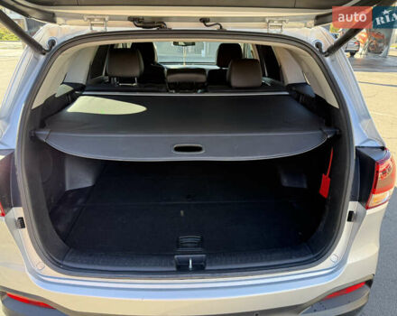 Сірий Кіа Соренто, об'ємом двигуна 2.2 л та пробігом 215 тис. км за 22500 $, фото 26 на Automoto.ua