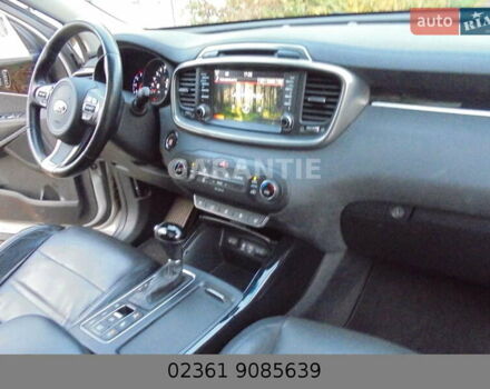 Серый Киа Соренто, объемом двигателя 2.2 л и пробегом 171 тыс. км за 22499 $, фото 11 на Automoto.ua