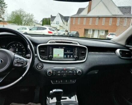 Киа Соренто 2016 в Кривом Роге на Automoto.ua Серый Киа Соренто, объемом двигателя 3.3 л и пробегом 79 тыс. км за 3500 $, фото 7 на Automoto.ua