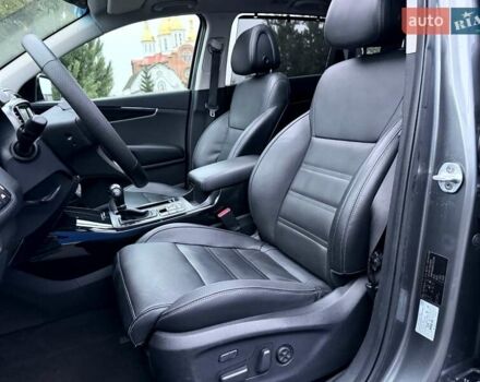 Серый Киа Соренто, объемом двигателя 2.2 л и пробегом 193 тыс. км за 21300 $, фото 27 на Automoto.ua