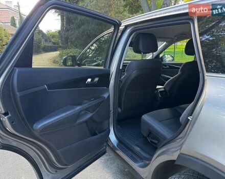 Серый Киа Соренто, объемом двигателя 2.4 л и пробегом 157 тыс. км за 14440 $, фото 21 на Automoto.ua