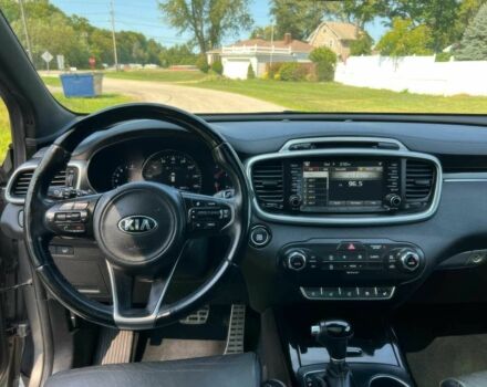 Киа Соренто 2016 в Ровно на Automoto.ua Серый Киа Соренто, объемом двигателя 3.3 л и пробегом 71 тыс. км за 7000 $, фото 7 на Automoto.ua