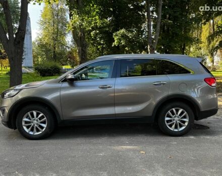 Серый Киа Соренто, объемом двигателя 2.4 л и пробегом 157 тыс. км за 14440 $, фото 11 на Automoto.ua
