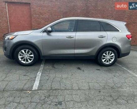 Серый Киа Соренто, объемом двигателя 2.36 л и пробегом 116 тыс. км за 19200 $, фото 6 на Automoto.ua
