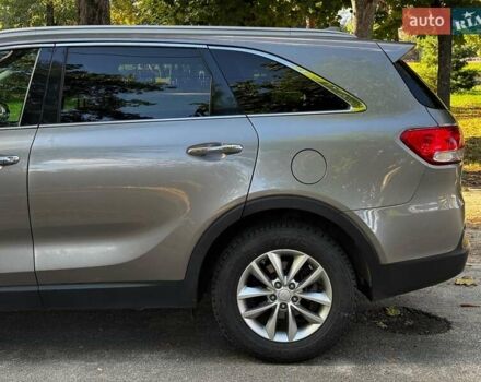 Серый Киа Соренто, объемом двигателя 2.4 л и пробегом 157 тыс. км за 14440 $, фото 9 на Automoto.ua