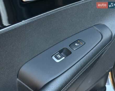 Сірий Кіа Соренто, об'ємом двигуна 2.2 л та пробігом 223 тис. км за 20750 $, фото 87 на Automoto.ua