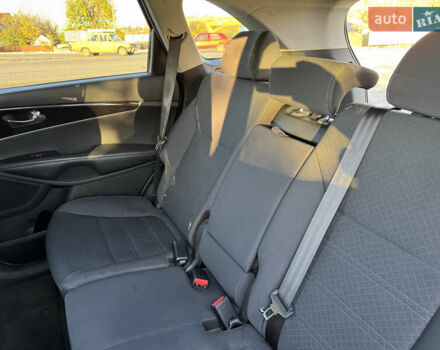 Серый Киа Соренто, объемом двигателя 2.4 л и пробегом 125 тыс. км за 14900 $, фото 20 на Automoto.ua