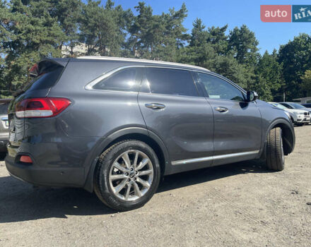 Сірий Кіа Соренто, об'ємом двигуна 2 л та пробігом 201 тис. км за 22500 $, фото 3 на Automoto.ua