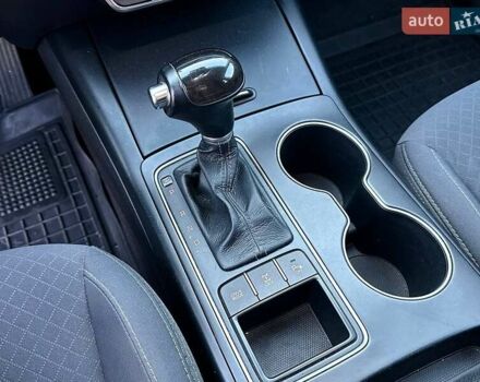 Серый Киа Соренто, объемом двигателя 2.36 л и пробегом 137 тыс. км за 16700 $, фото 15 на Automoto.ua