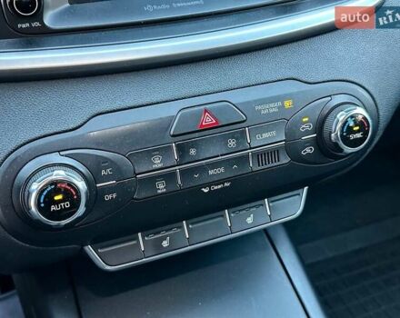 Серый Киа Соренто, объемом двигателя 2.36 л и пробегом 137 тыс. км за 16700 $, фото 14 на Automoto.ua