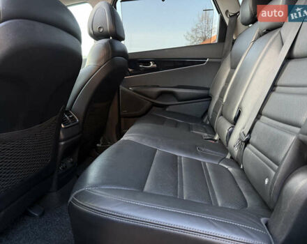 Сірий Кіа Соренто, об'ємом двигуна 2.2 л та пробігом 223 тис. км за 20750 $, фото 83 на Automoto.ua