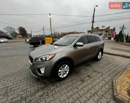 Серый Киа Соренто, объемом двигателя 2.36 л и пробегом 105 тыс. км за 16300 $, фото 2 на Automoto.ua