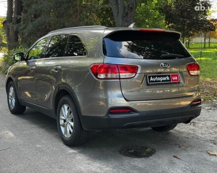 Серый Киа Соренто, объемом двигателя 2.4 л и пробегом 157 тыс. км за 14440 $, фото 8 на Automoto.ua