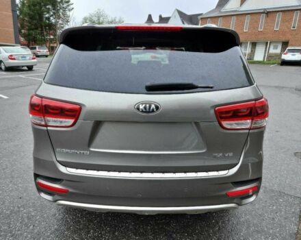 Киа Соренто 2016 в Кривом Роге на Automoto.ua Серый Киа Соренто, объемом двигателя 3.3 л и пробегом 79 тыс. км за 3500 $, фото 3 на Automoto.ua