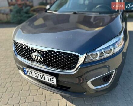Серый Киа Соренто, объемом двигателя 2.36 л и пробегом 170 тыс. км за 14400 $, фото 3 на Automoto.ua