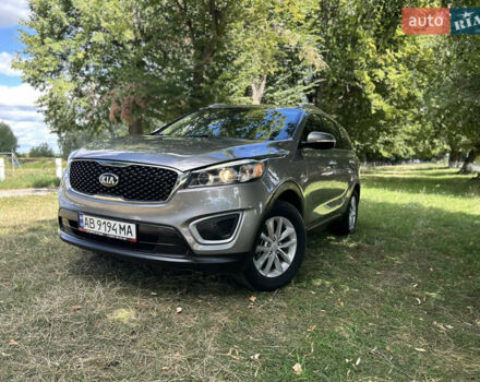 Серый Киа Соренто, объемом двигателя 2.36 л и пробегом 188 тыс. км за 14999 $, фото 33 на Automoto.ua