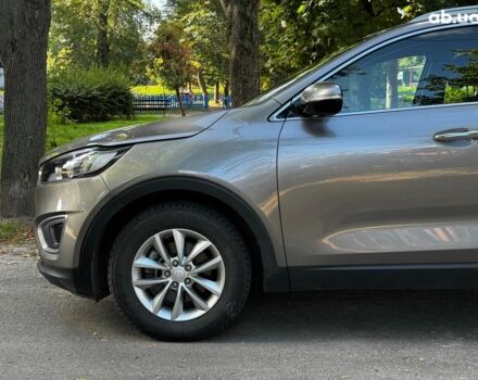 Серый Киа Соренто, объемом двигателя 2.4 л и пробегом 157 тыс. км за 14440 $, фото 10 на Automoto.ua