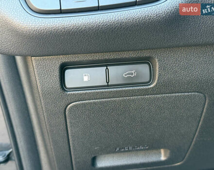 Сірий Кіа Соренто, об'ємом двигуна 2.2 л та пробігом 223 тис. км за 20750 $, фото 60 на Automoto.ua