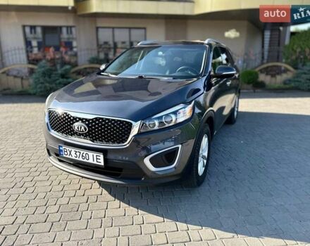 Серый Киа Соренто, объемом двигателя 2.36 л и пробегом 170 тыс. км за 14400 $, фото 14 на Automoto.ua