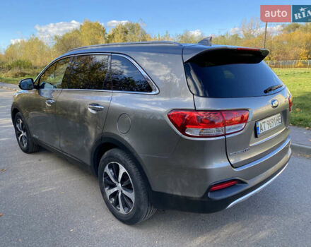 Серый Киа Соренто, объемом двигателя 3.34 л и пробегом 115 тыс. км за 15250 $, фото 4 на Automoto.ua