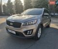 Серый Киа Соренто, объемом двигателя 2.36 л и пробегом 180 тыс. км за 13499 $, фото 1 на Automoto.ua