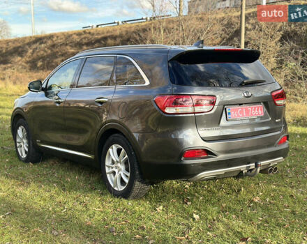Серый Киа Соренто, объемом двигателя 2.2 л и пробегом 149 тыс. км за 21000 $, фото 4 на Automoto.ua