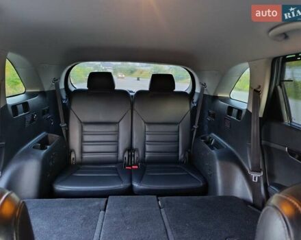 Серый Киа Соренто, объемом двигателя 3.3 л и пробегом 210 тыс. км за 17000 $, фото 26 на Automoto.ua